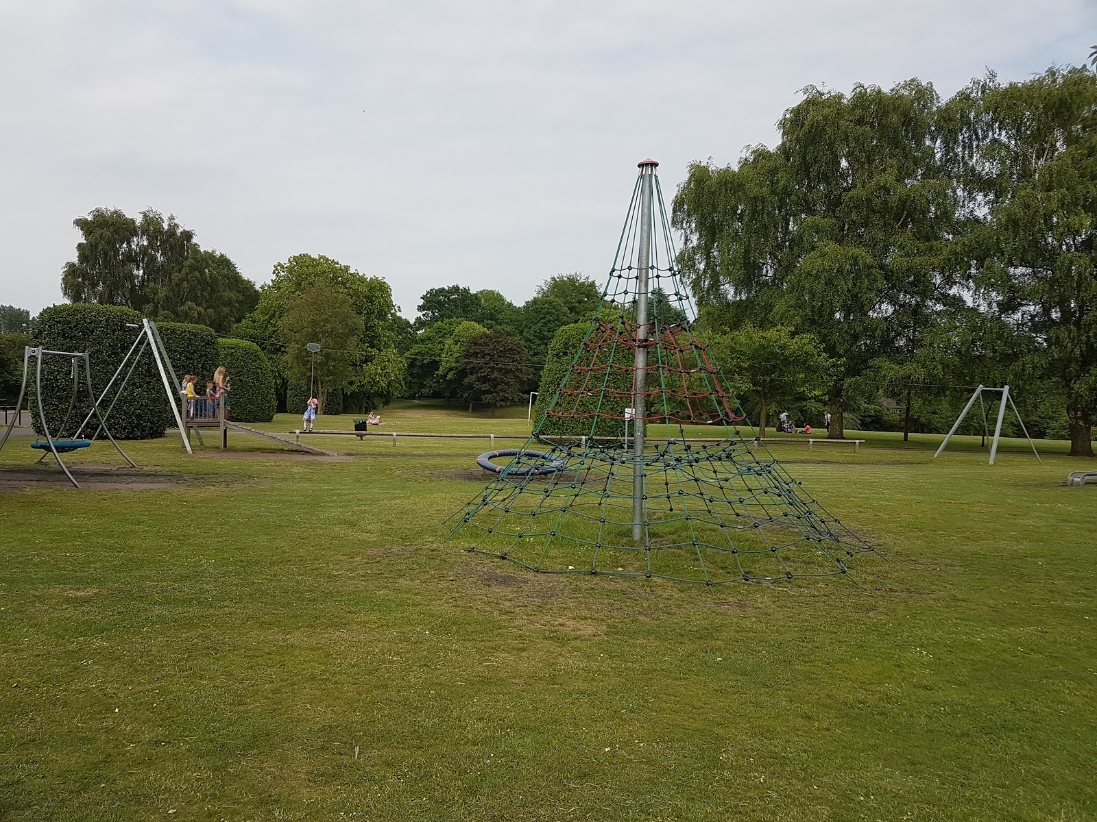 https://whatremovals.co.uk/wp-content/uploads/2022/02/Sandbach Park-300x225.jpeg
